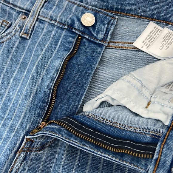 Levi’s 721 pin stripped size 27” women’s jeans - Picture 7 of 10